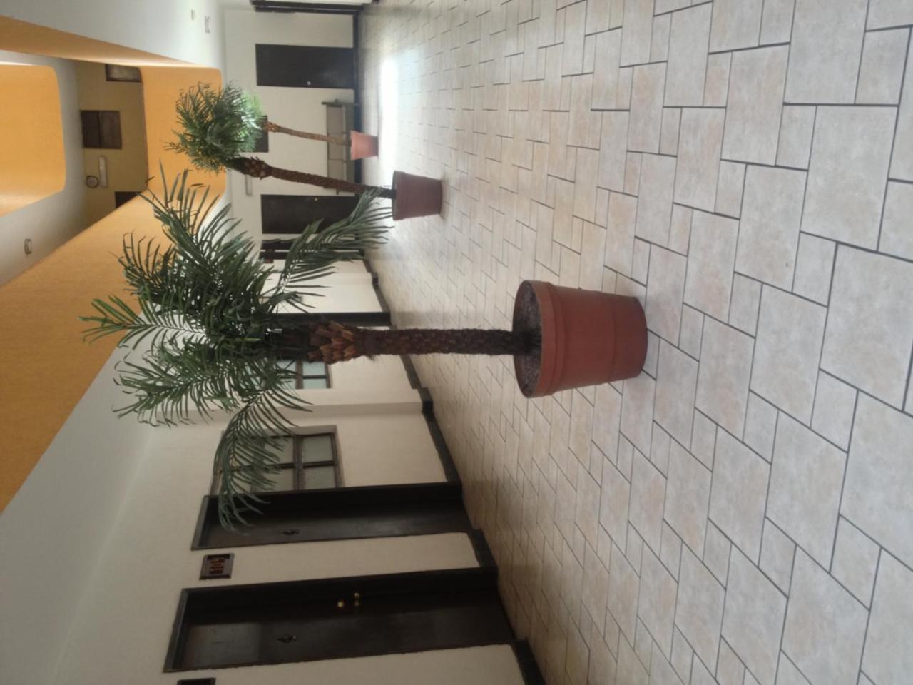 Hotel Del Parque Guadalajara Bagian luar foto