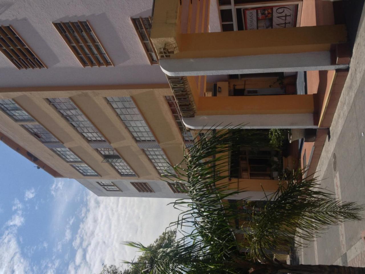 Hotel Del Parque Guadalajara Bagian luar foto
